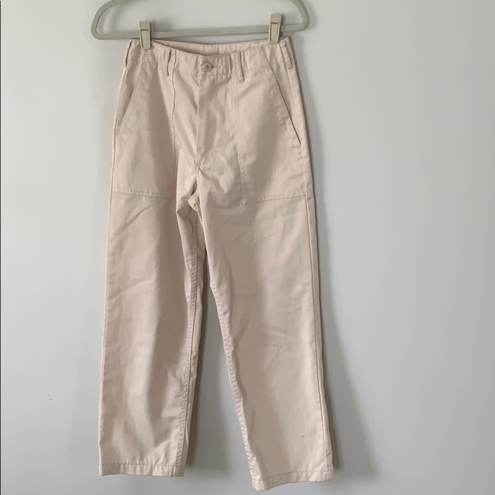 NWOT Brandy Melville Khaki Cropped Cargo Pants
